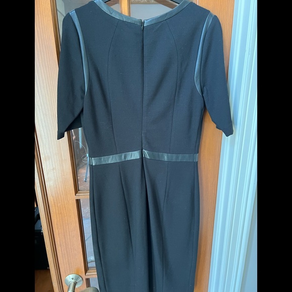 Shape FX Sheath Dress Faux Leather Trim Black Sz10 - Picture 6 of 10